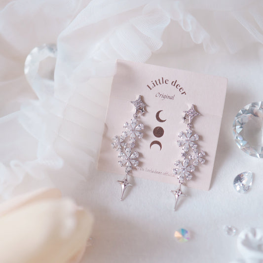 Stellar Blossom ピアス/イヤリング