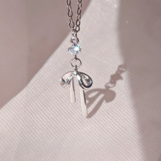 tiny ribbon ネックレス