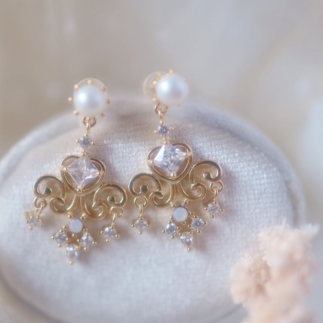 vintage chandelier ピアス/イヤリング