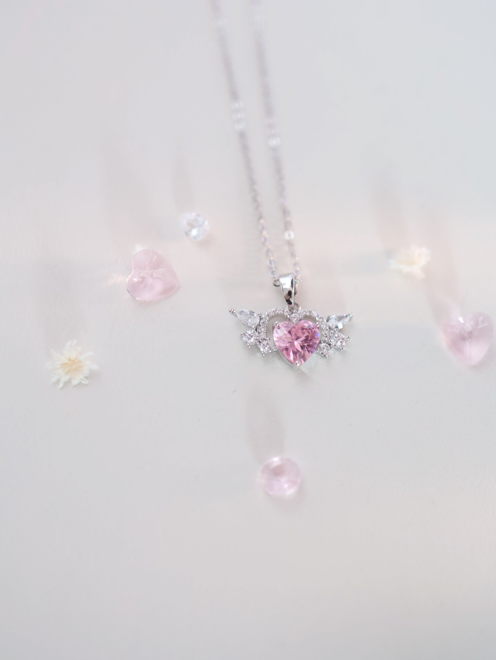 Heavenly Heart ネックレス