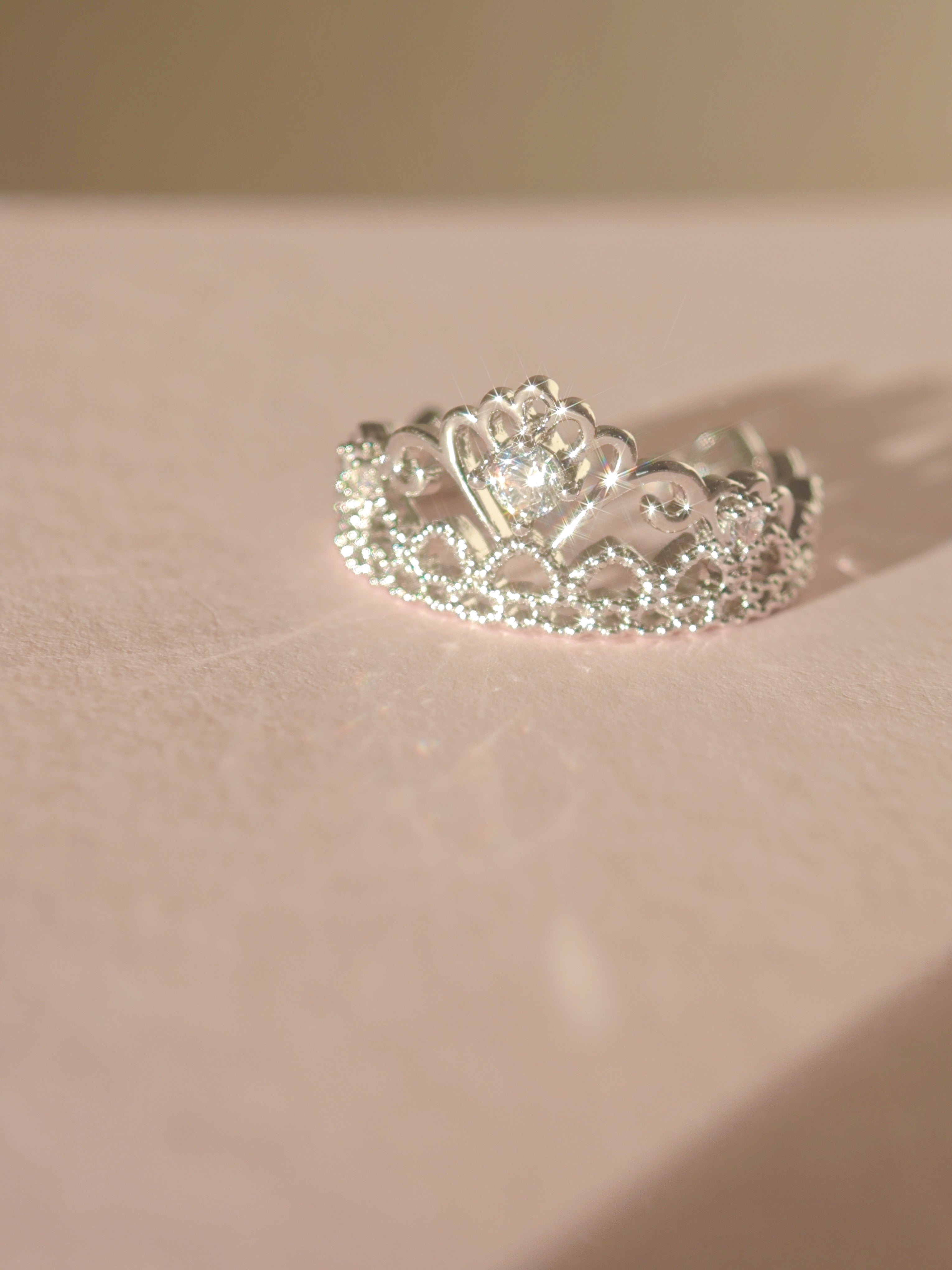 Swan Lace Glow リング