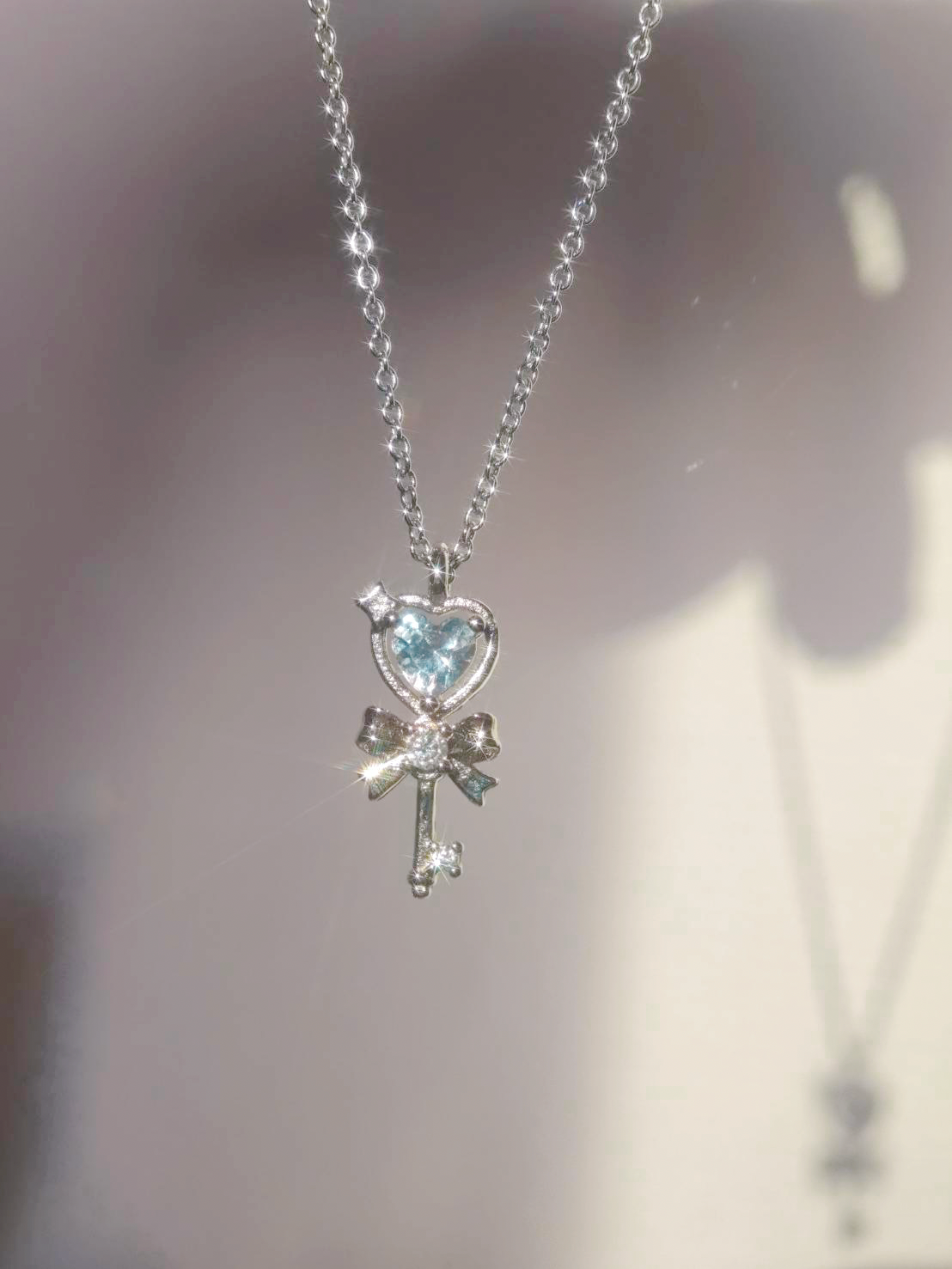 Ribbon Heart Key ネックレス