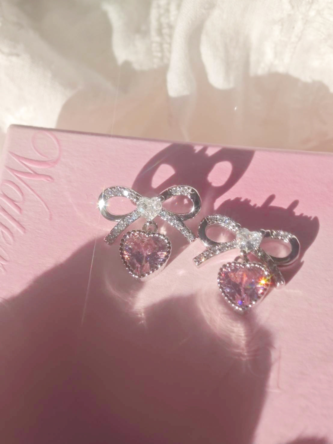 Lovely Knot ピアス