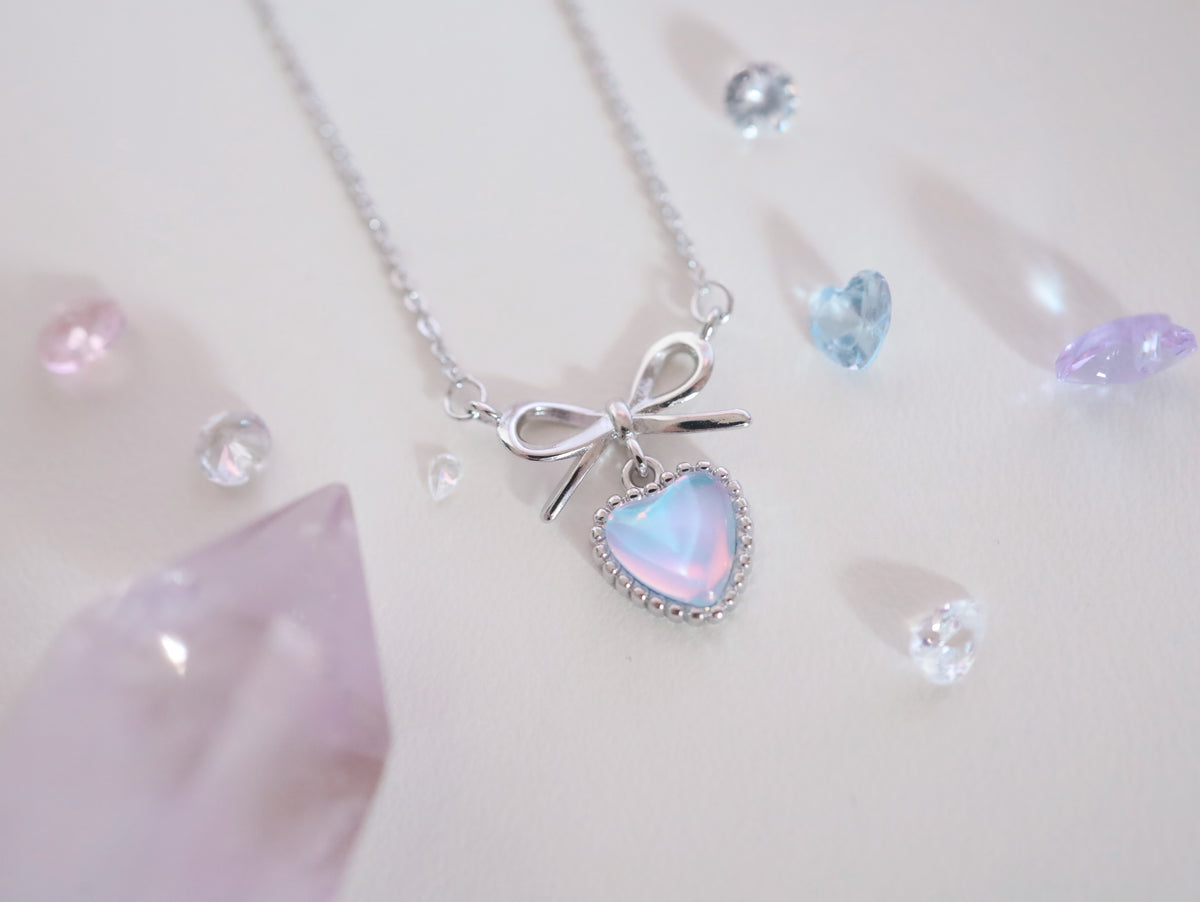 Aurora Ribbon ネックレス