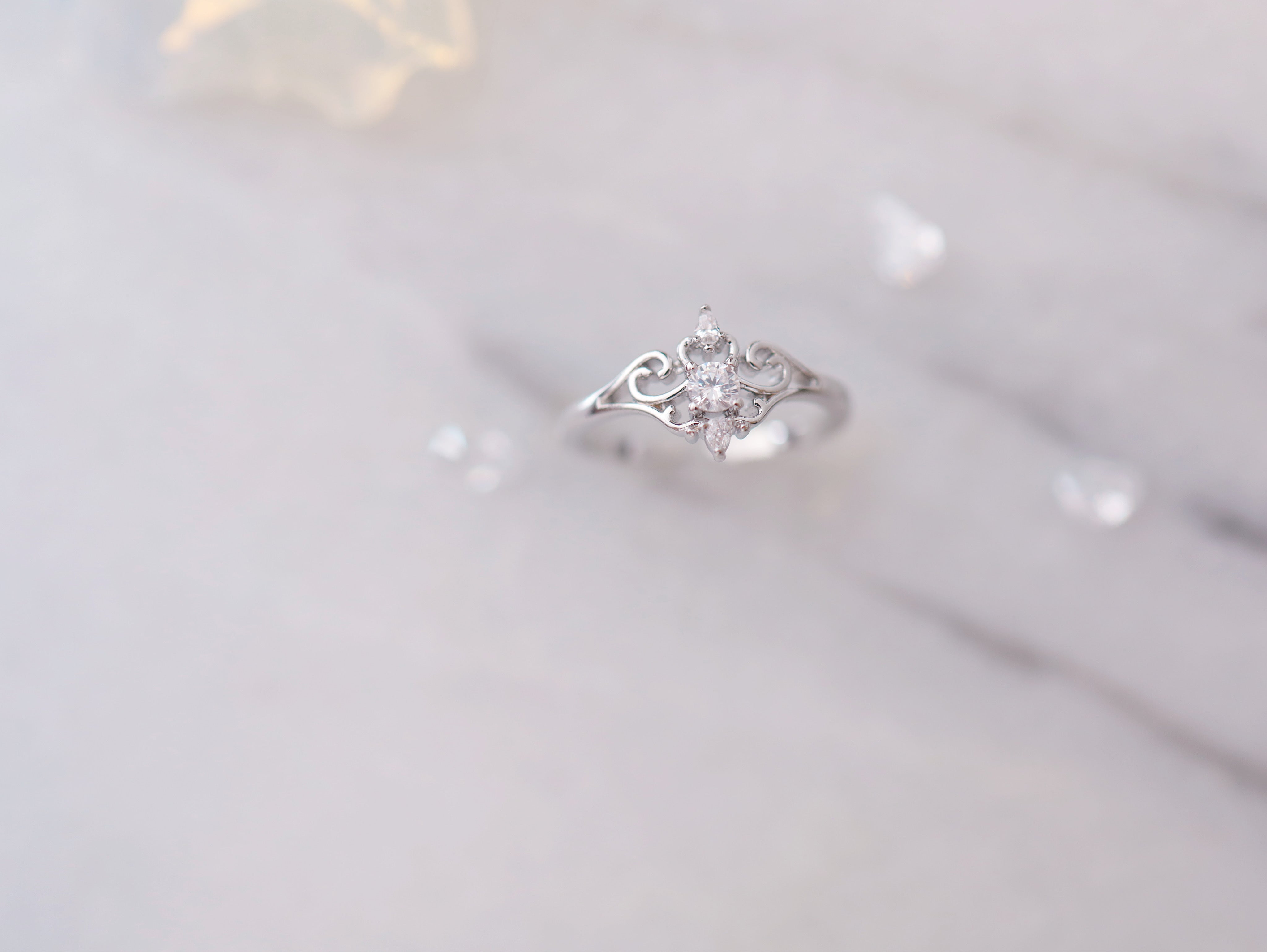 Crystal Tiara リング