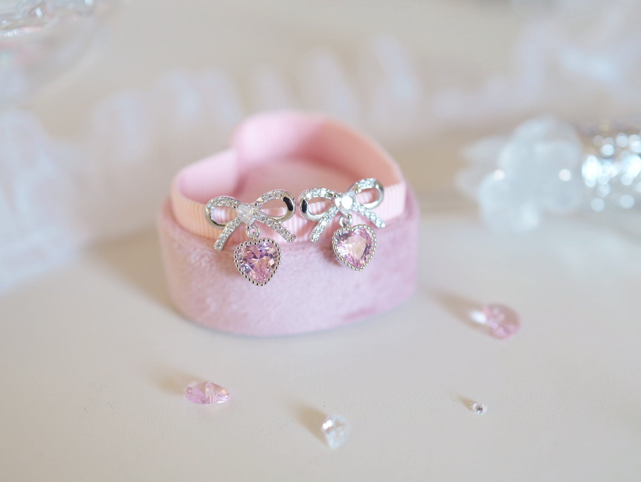 Lovely Knot ピアス