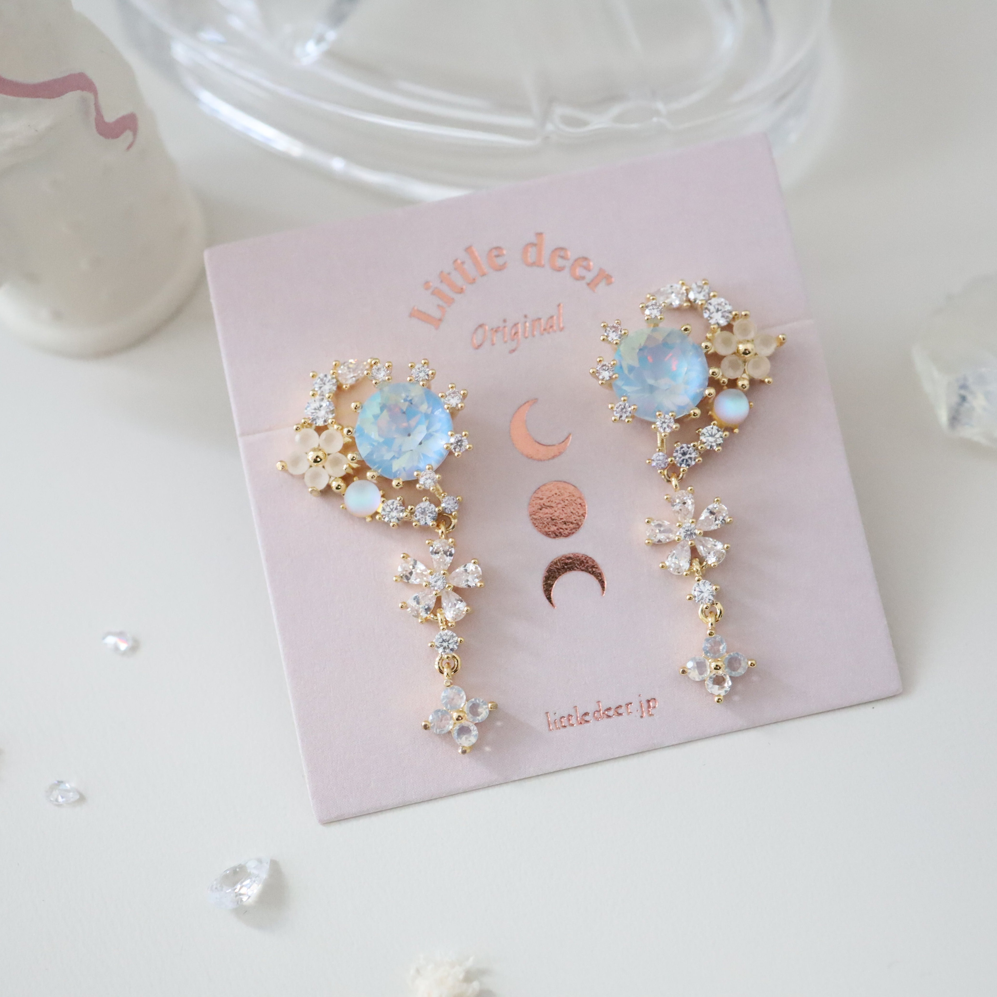 ♥人気再販♥ Moonlit Flower ピアス/イヤリング