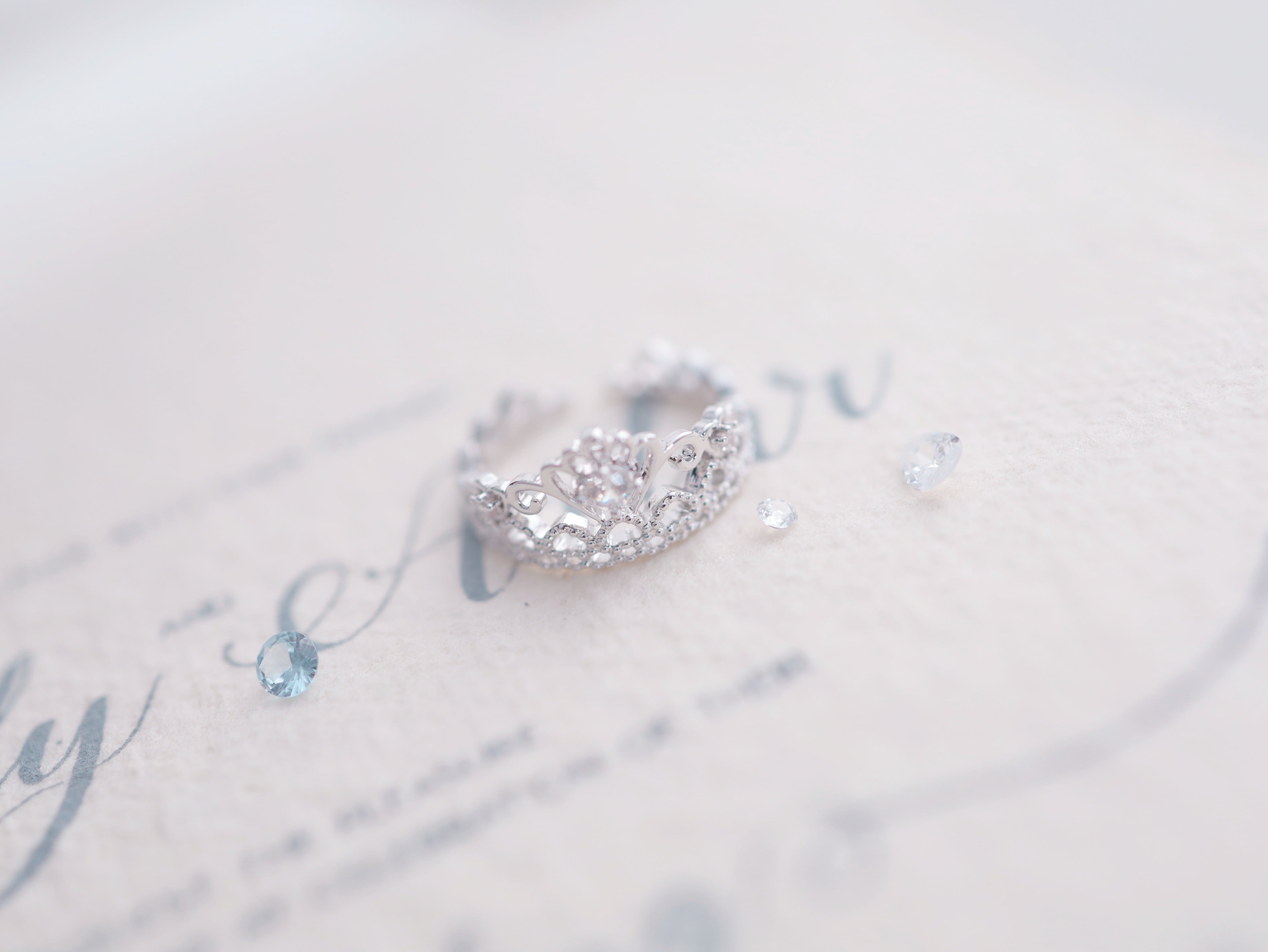 Swan Lace Glow リング