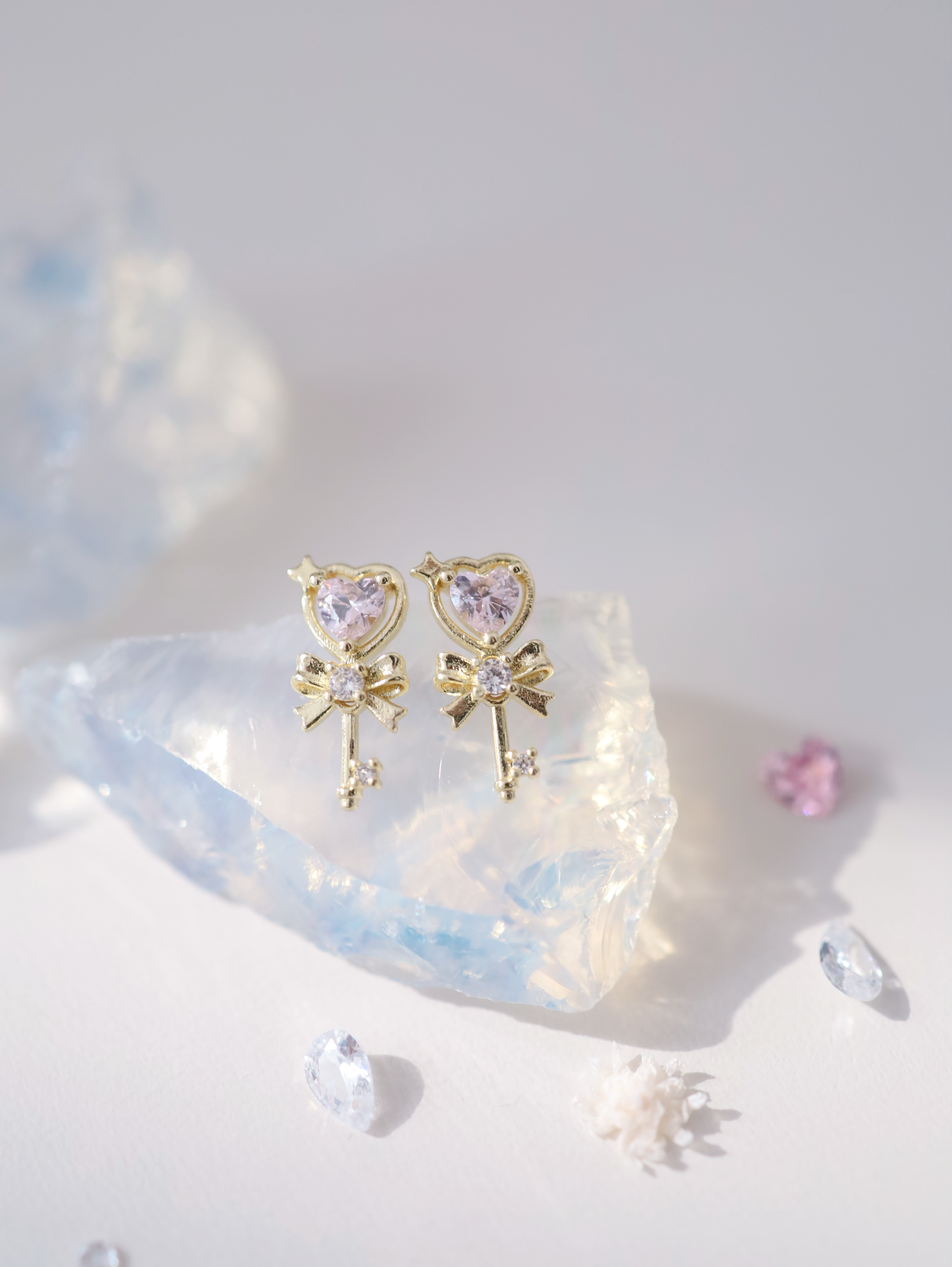 Ribbon Heart Key ピアス