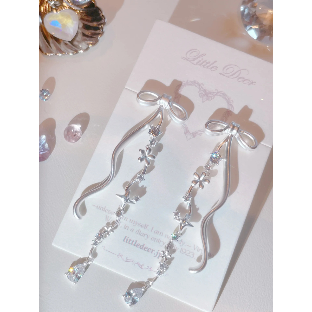 Ethereal Blossom ピアス/イヤリング