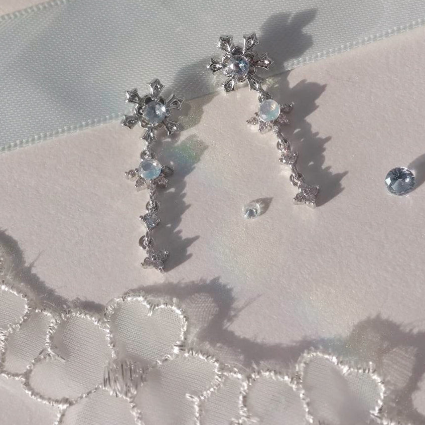 Frozen Snowflake ピアス/イヤリング