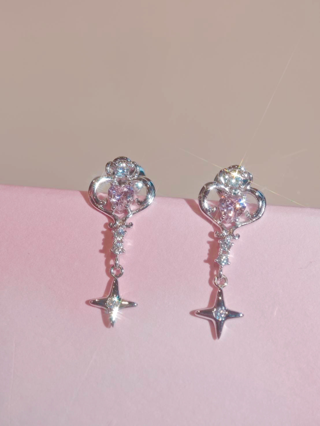 Starlit Heart ピアス/イヤリング <新色追加>