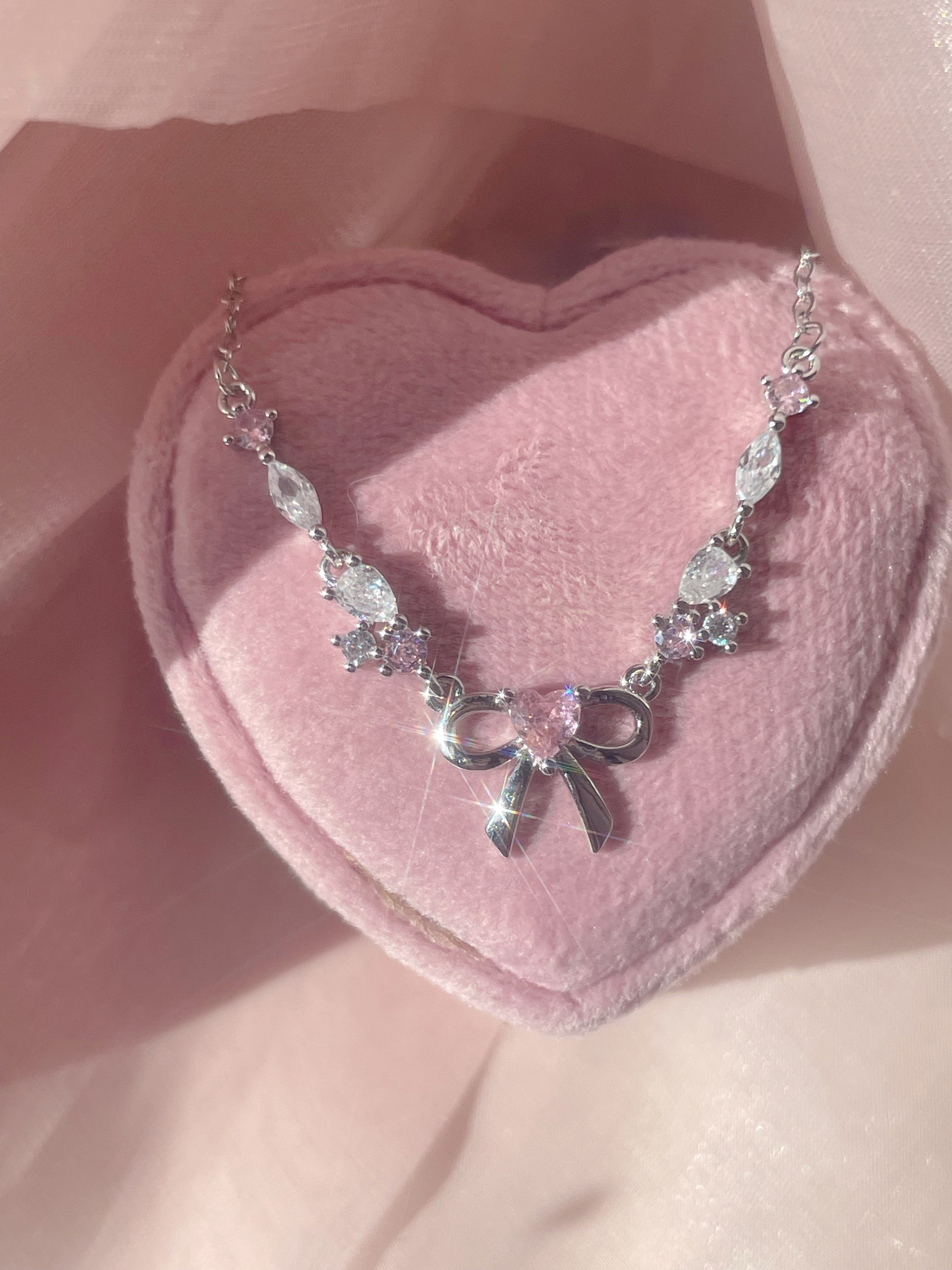 Dream in Pink ネックレス