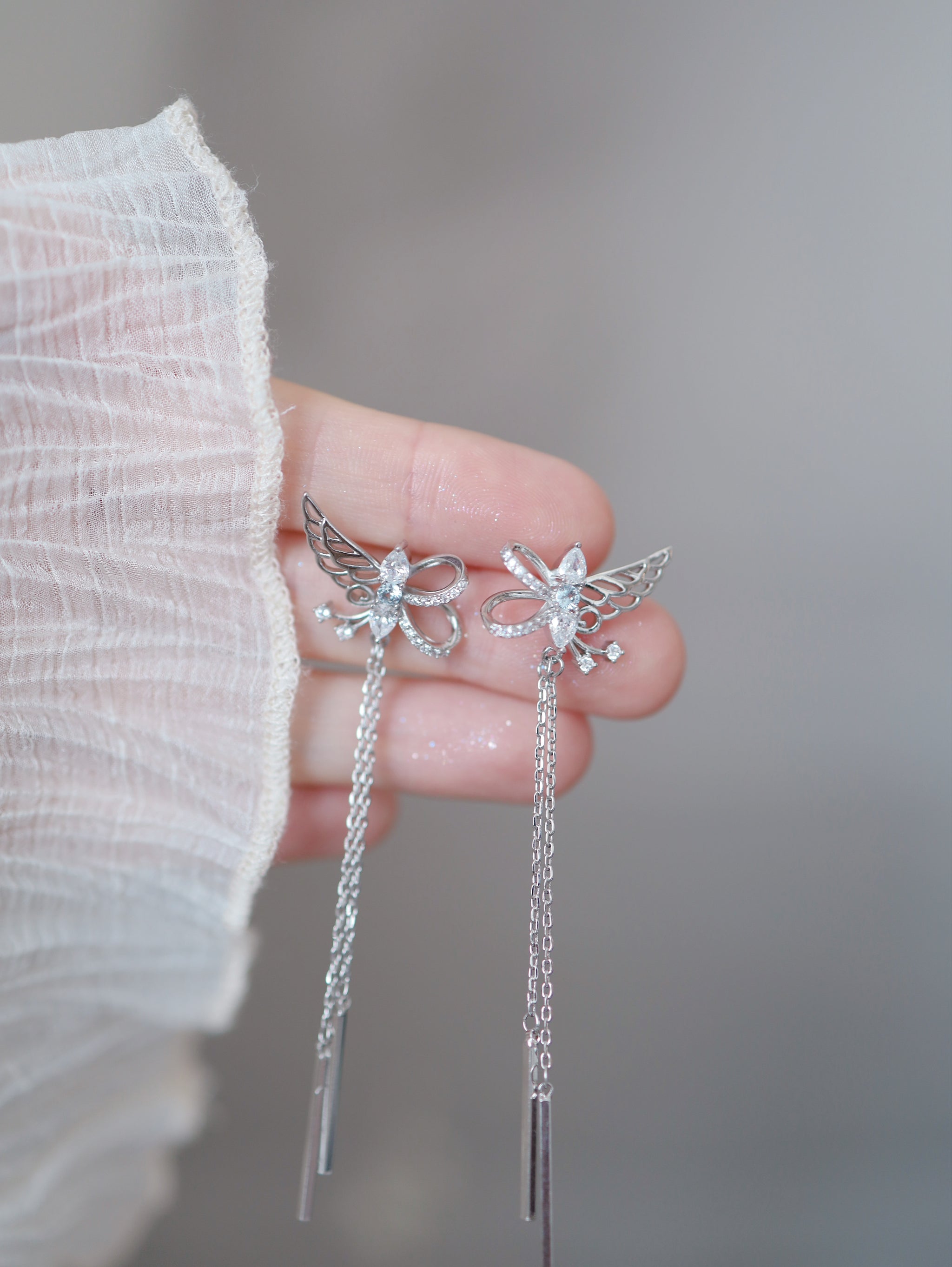 ♥人気再販♥ Wings of Blue Fairy ピアス