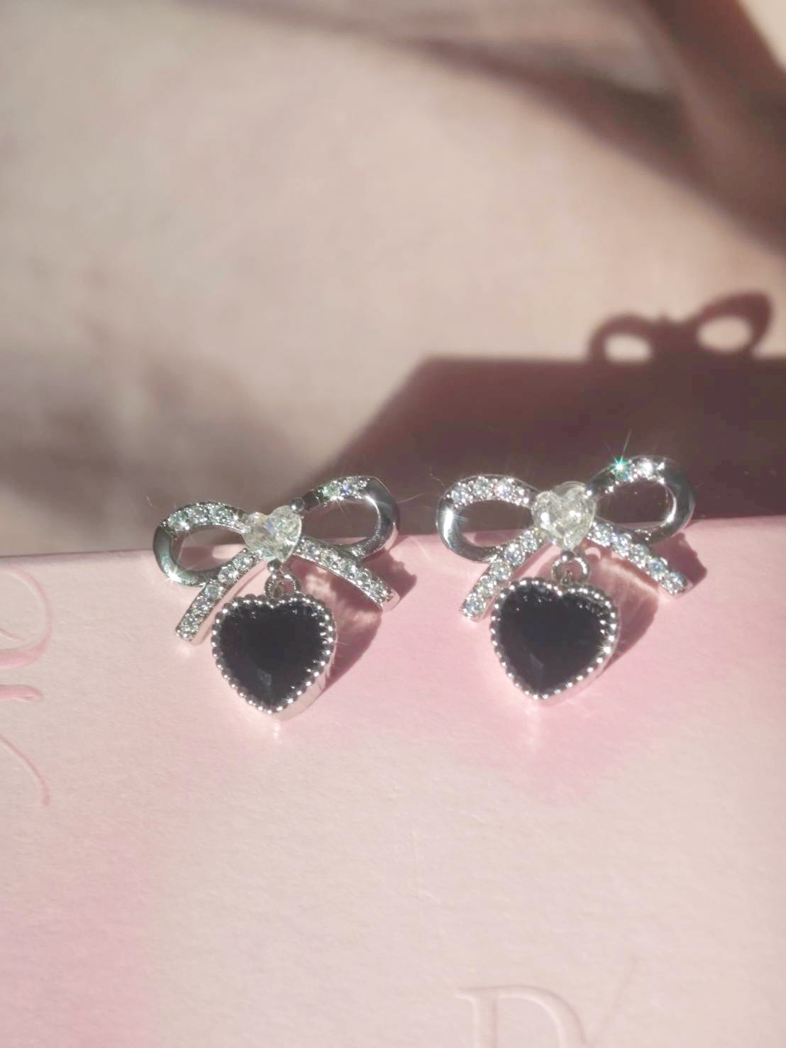 Lovely Knot ピアス