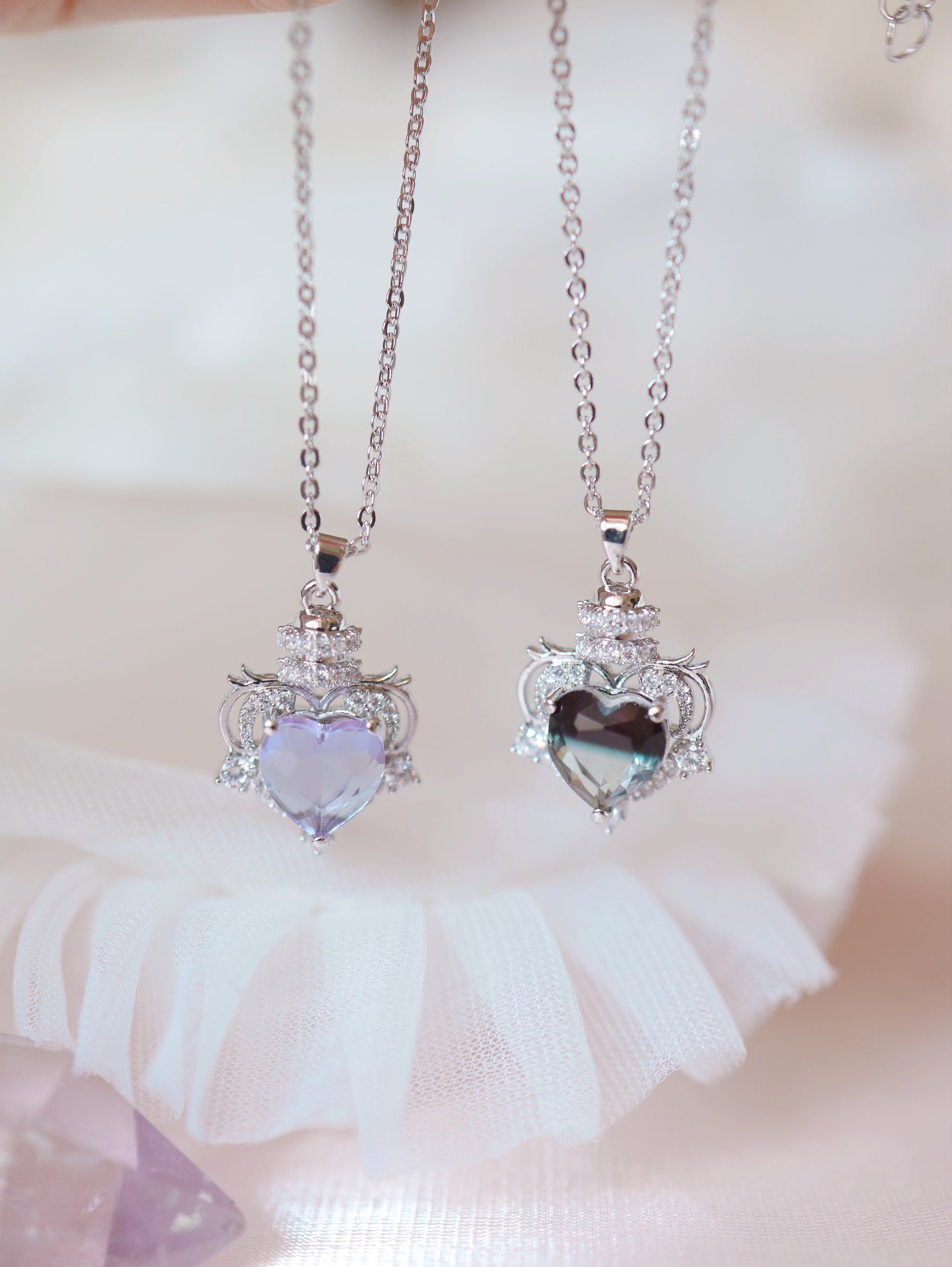 Crystal Perfume ネックレス