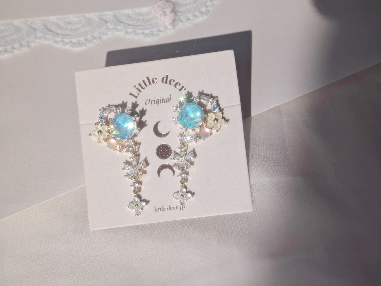 ♥人気再販♥ Moonlit Flower ピアス/イヤリング