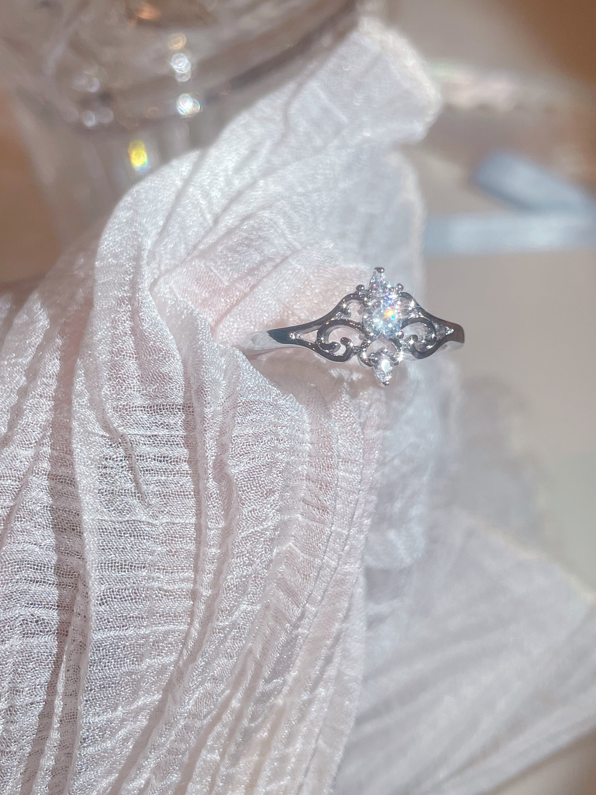 Crystal Tiara リング