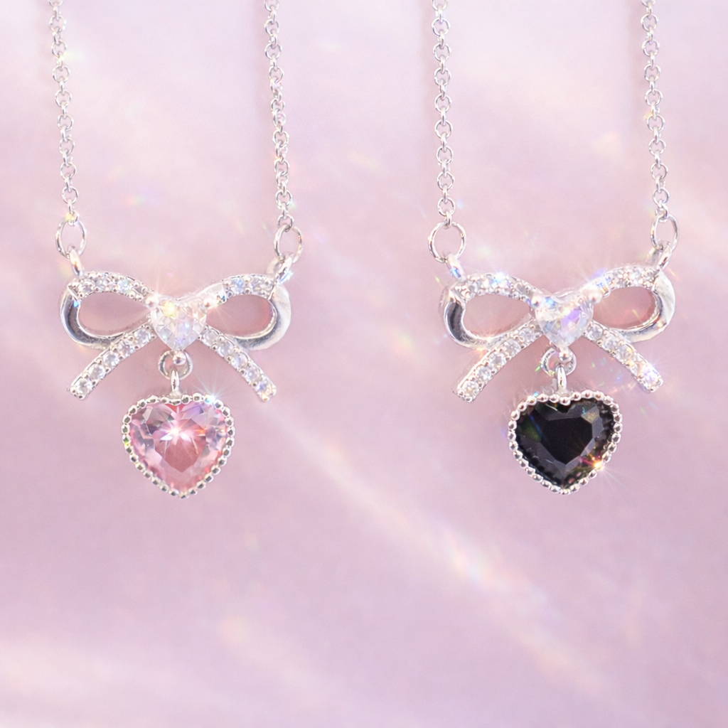 Lovely Knot ネックレス