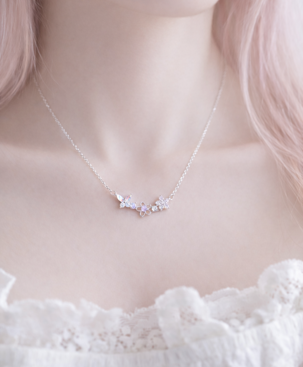 Flora Petal ネックレス