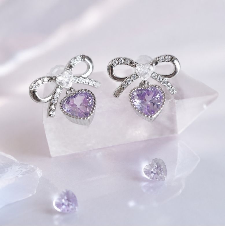 Lovely Knot ピアス ＜新色追加＞