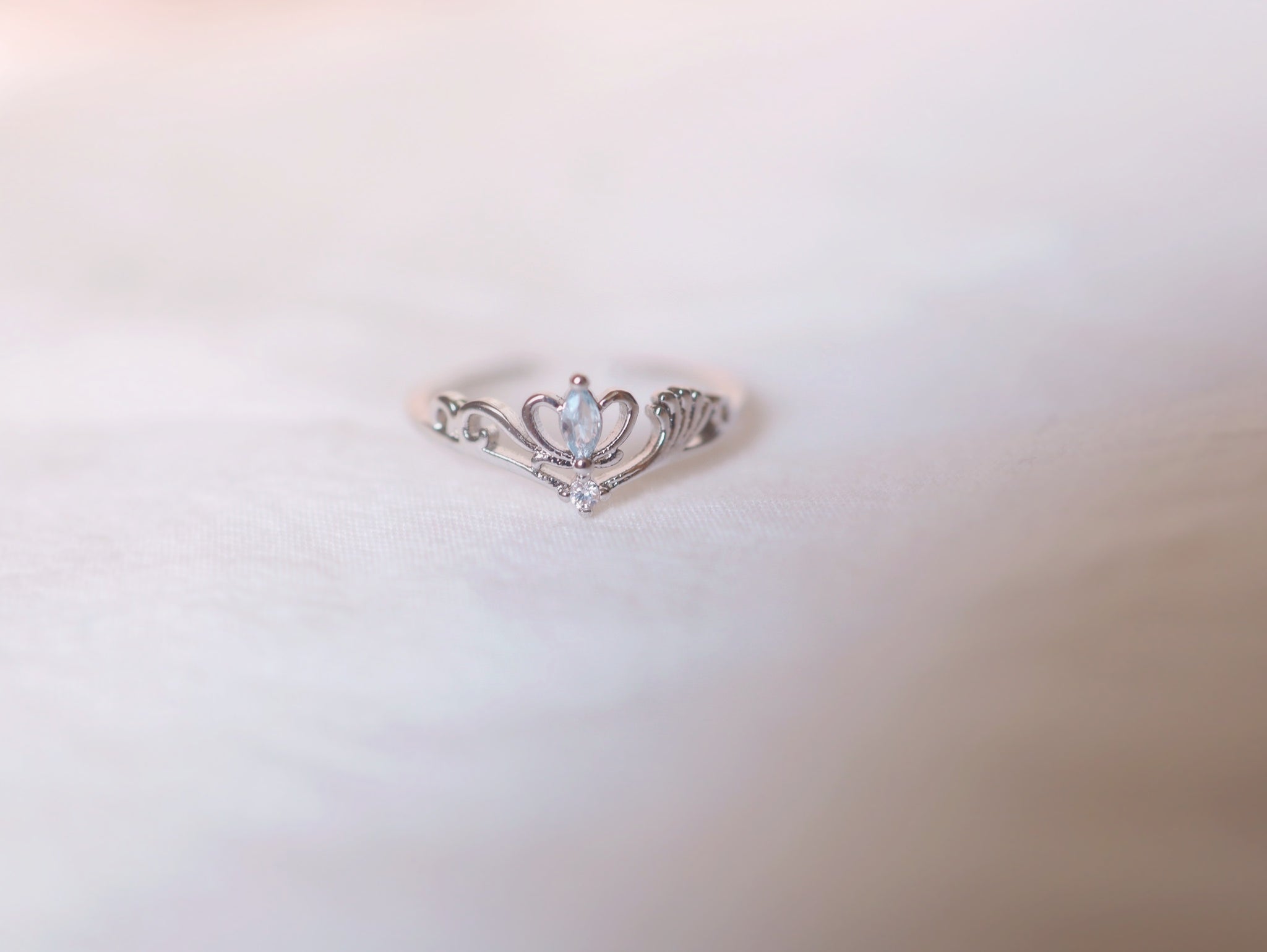 Lunaria Crown リング