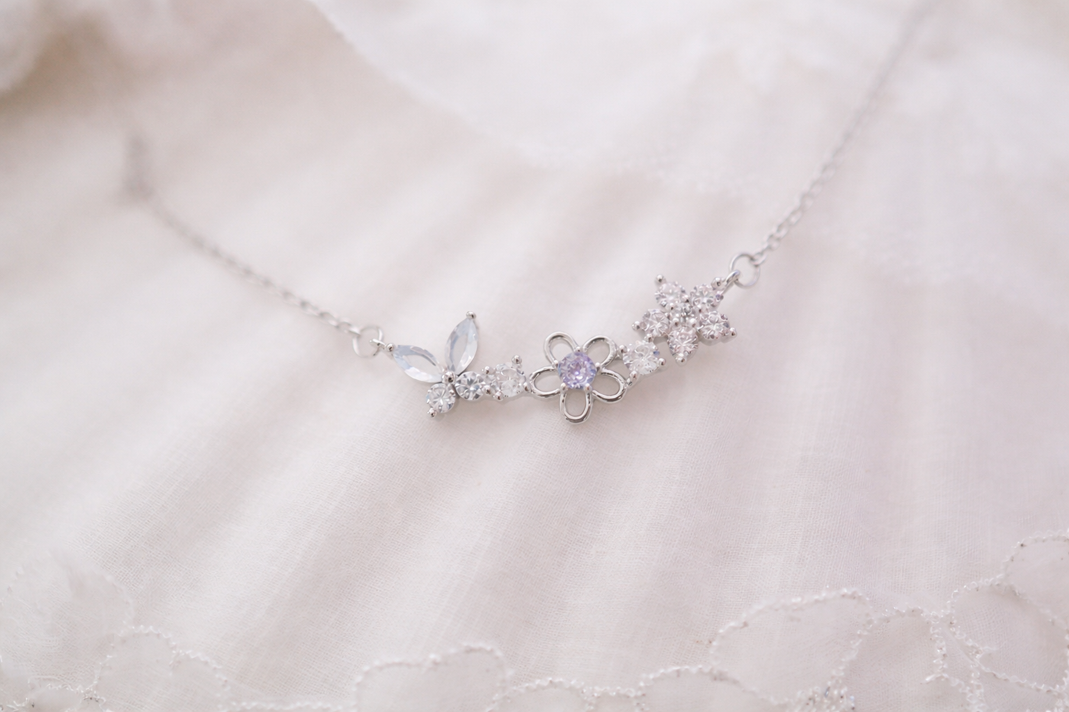 Flora Petal ネックレス＜6月上旬再販予定＞