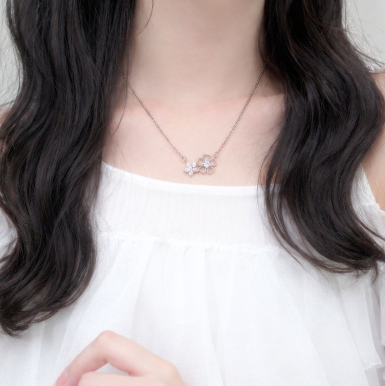 Forget me not  ネックレス