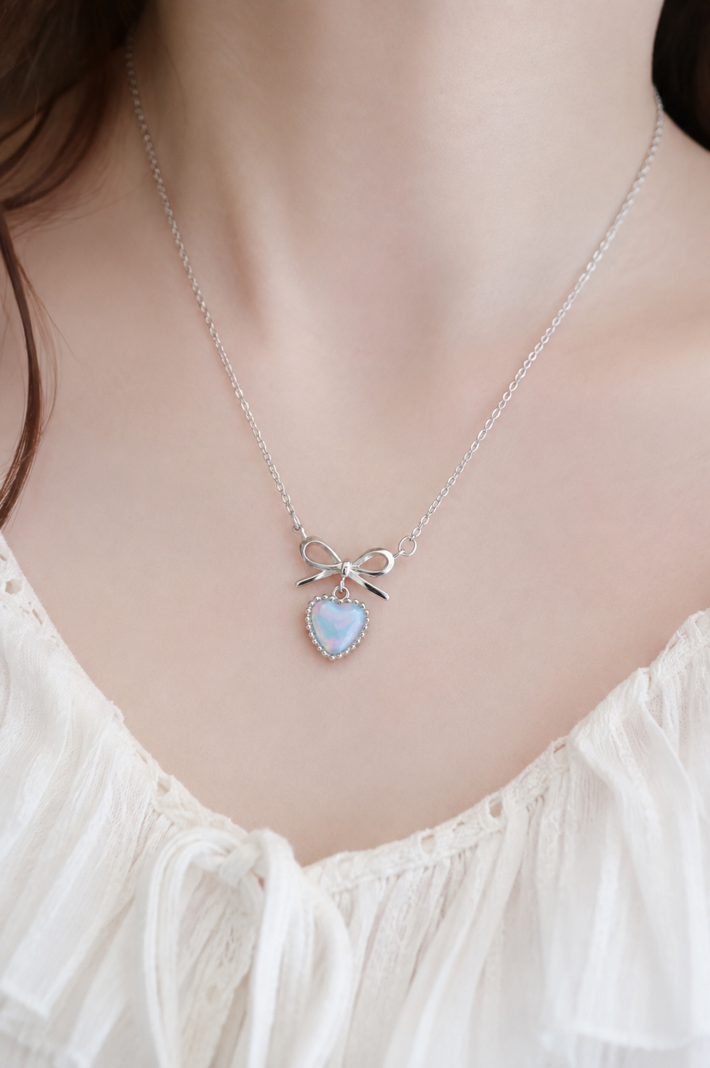 Aurora Ribbon ネックレス