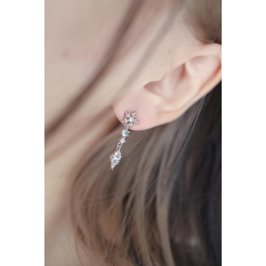 Snowflake Mirage ピアス