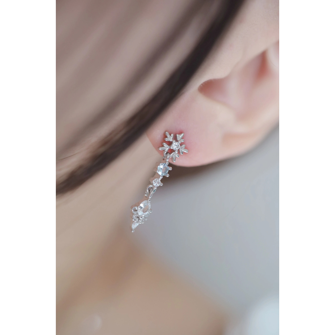 Snowflake Mirage ピアス