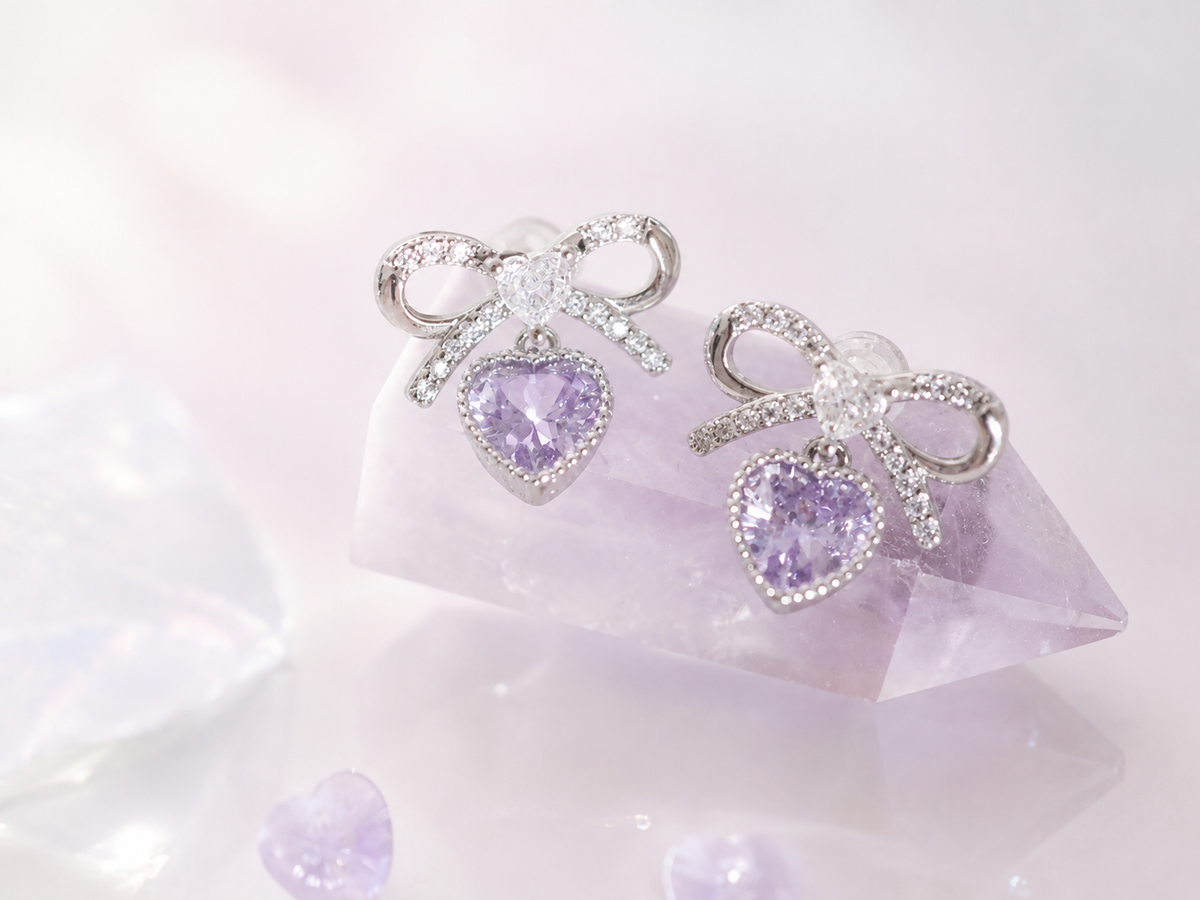 Lovely Knot ピアス ＜新色追加＞